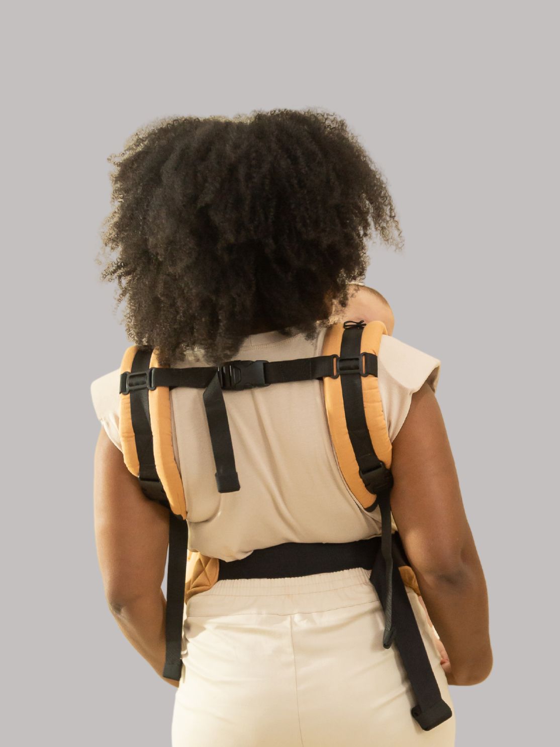 Mochila Evolutiva Ergonômica para Bebê Caramelo
